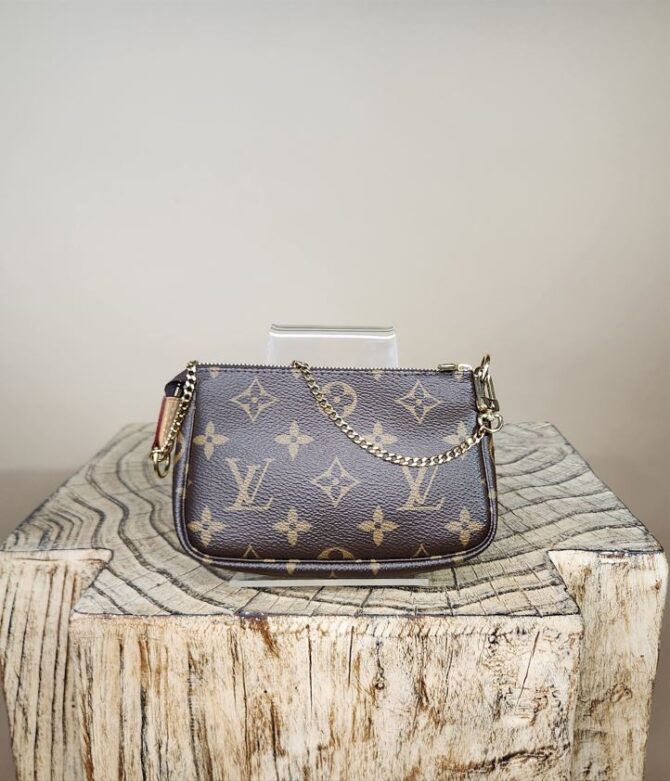 Louis Vuitton Mini Pochette Bag - Image 5