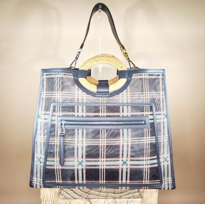 Fendi Runaway Shopper Tote - Image 2